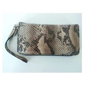 New Faux Snake Women's Wallet with Wristlet.